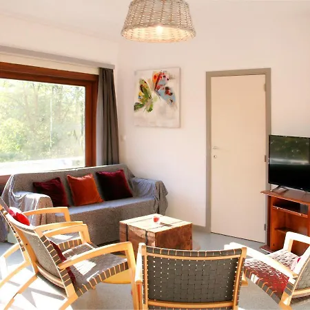 Lovely Bungalow In Waulsort With Swimming Pool
